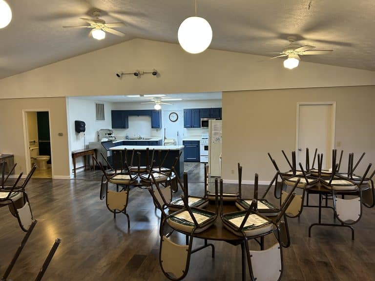 Sallateeska Inn at Lake Sallateeska Baptist Camp